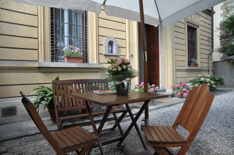 Villa alle Rampe — Bed and breakfast in Oltrarno · Florence