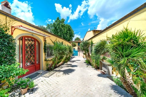 Drom Florence — Bed and breakfast in Oltrarno · Florence