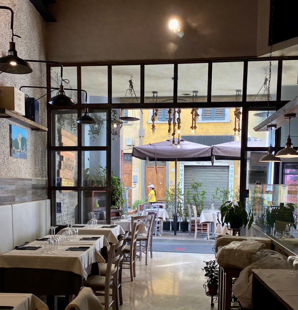 Matto Matto Firenze — Restaurant in San Lorenzo, Florence