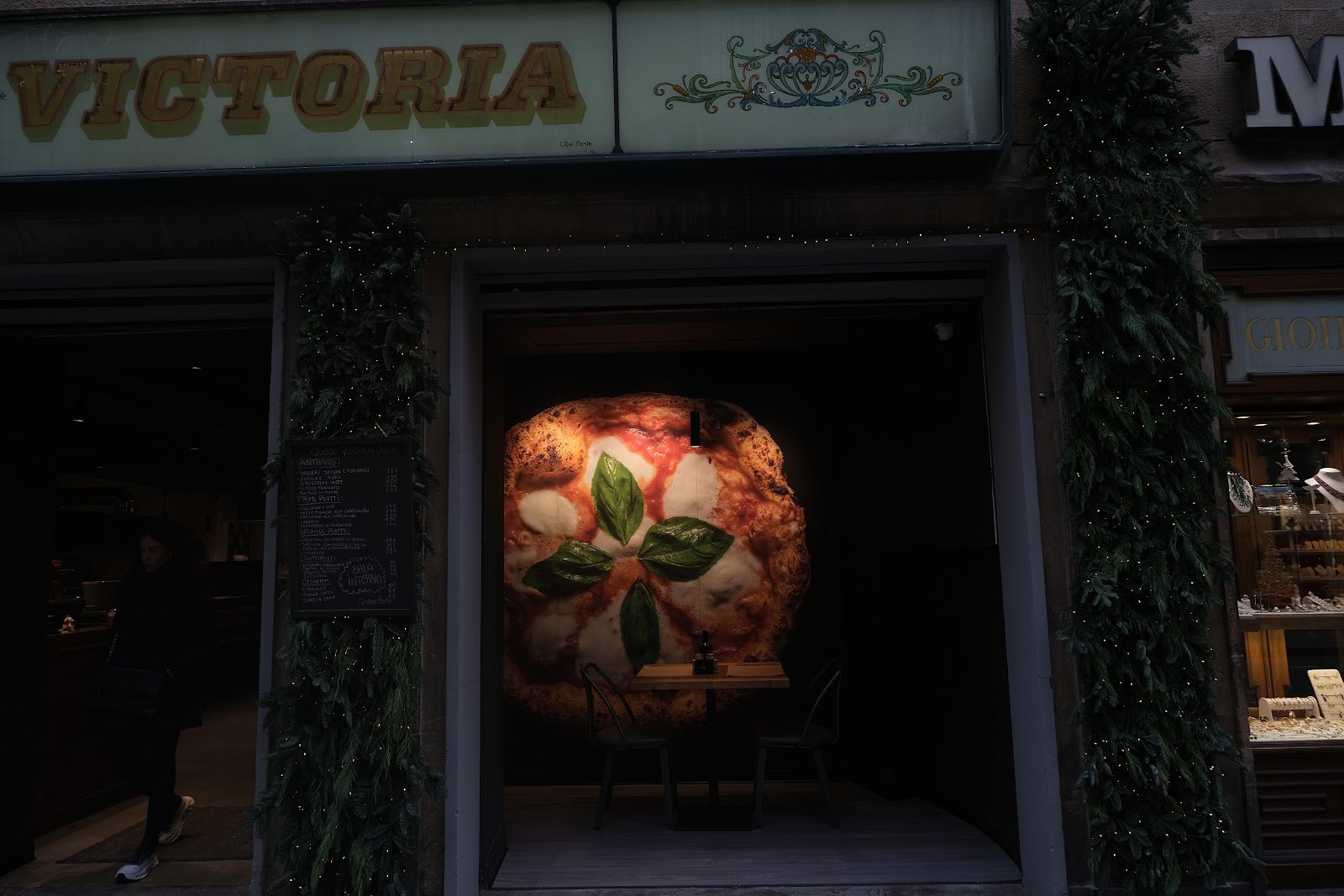 Queen Victoria Firenze — Pizza restaurant in Centro Storico, Florence