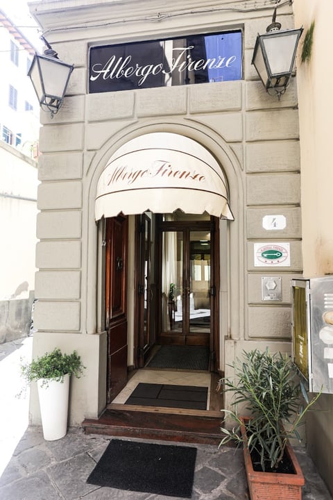 Albergo Firenze — Hotel in Centro Storico · Florence