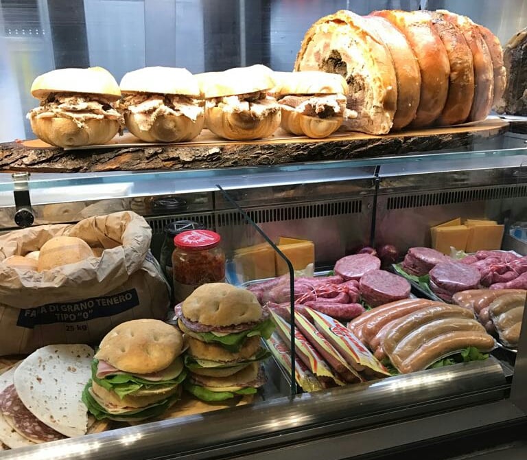 Panino Mondiale - Specialità Lampredotto — Sandwich shop in Santa Maria Novella, Florence
