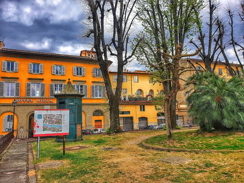 Giardino Pubblico — Garden in Oltrarno · Florence