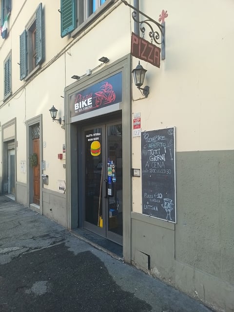 Pizza Bike Ponte alle Mosse — Pizza restaurant in Outer Florence · Florence
