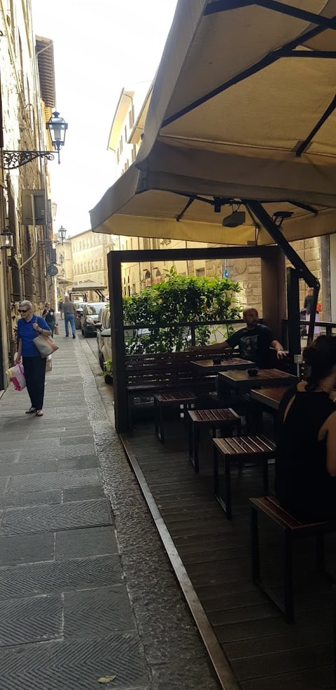 Trattoria De' Benci — Restaurant in Santa Croce · Florence