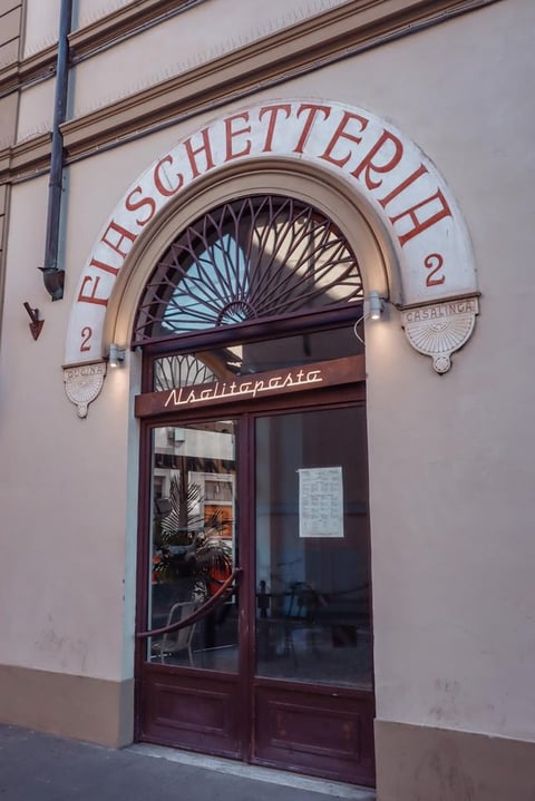 Al solito posto — Pizza restaurant in Oltrarno · Florence