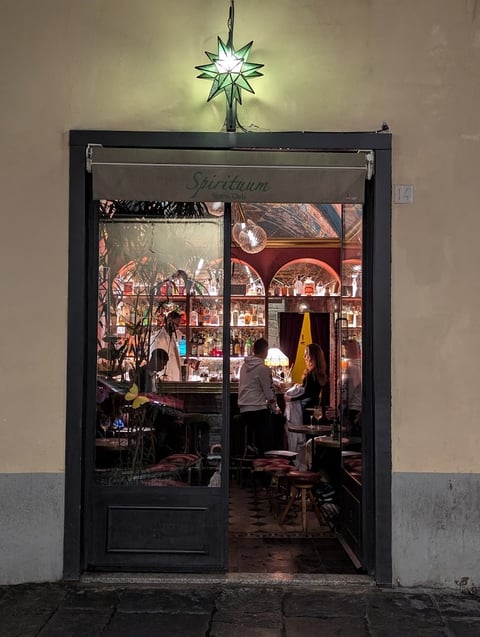 Spirituum Spirits Bar — Bar in Oltrarno · Florence