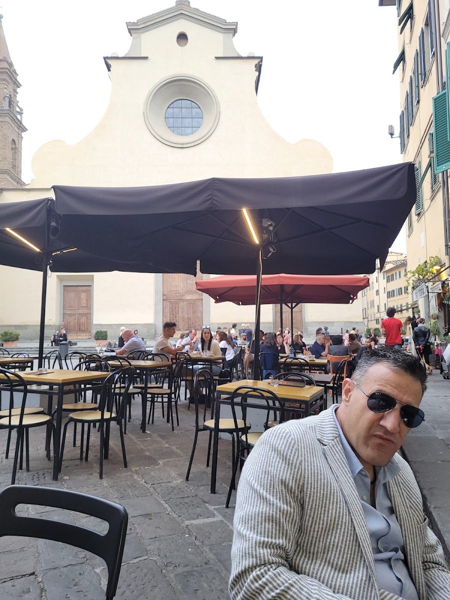 Volume — Bistro in Oltrarno, Florence