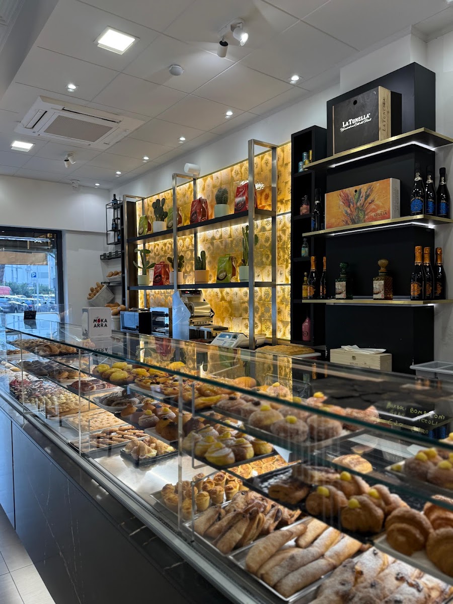 Sgluten Lab — Restaurant in Outer Florence, Florence