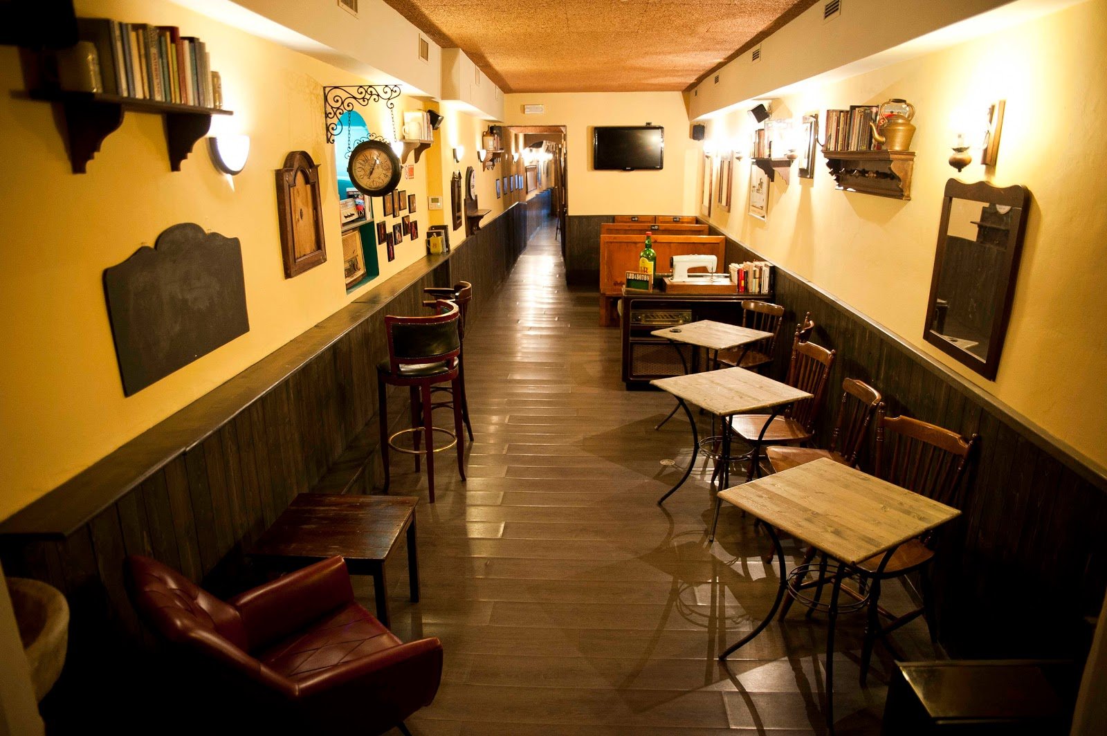 The Hidden Pub — Bar in Oltrarno, Florence