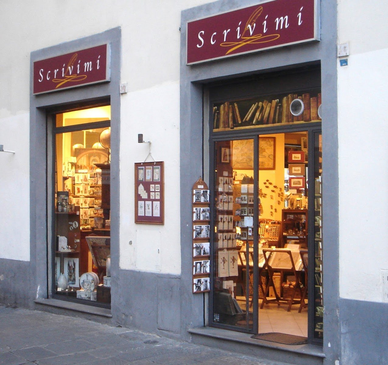 Scrivimi Firenze — Store in San Lorenzo, Florence