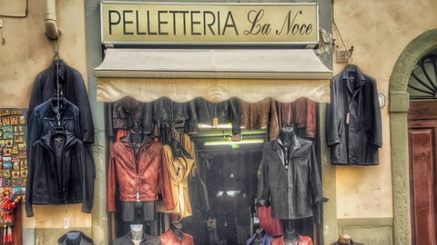 Leather walnut — Clothing store in San Lorenzo · Florence