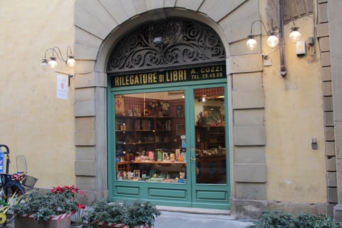 Alberto Cozzi Rilegatore Firenze — Store in Santa Maria Novella · Florence