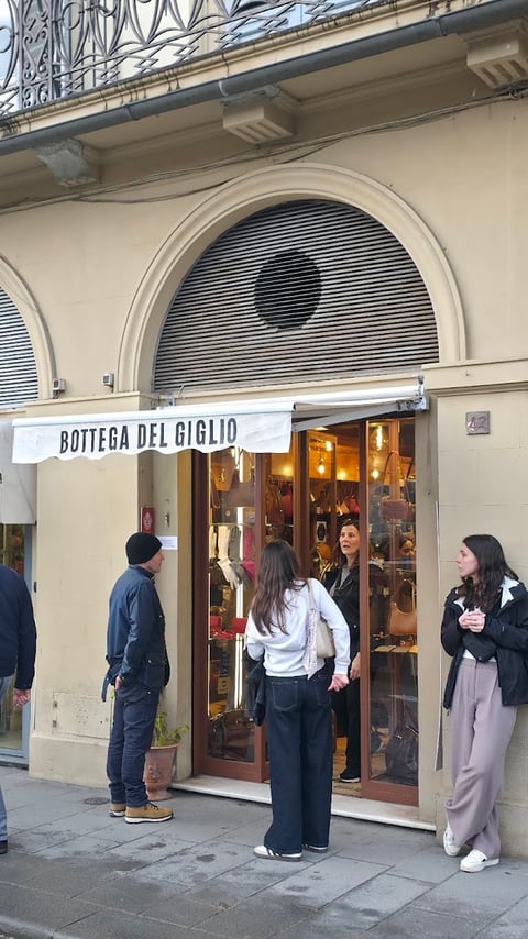 Bottega del Giglio — Store in Centro Storico · Florence