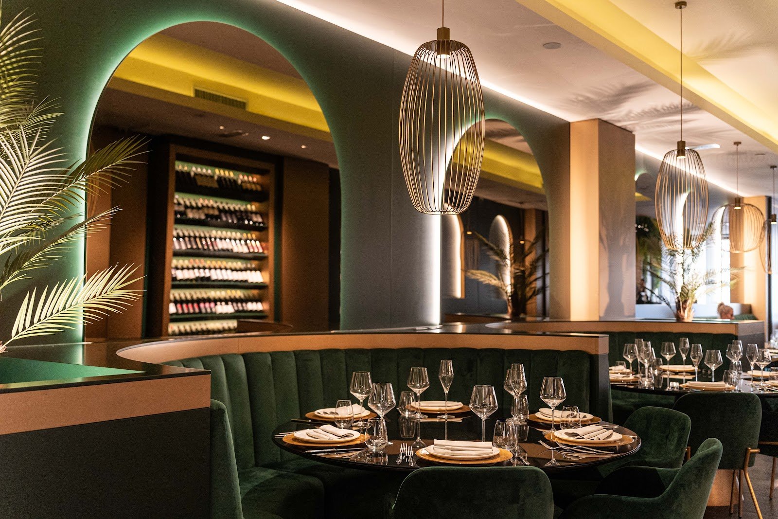 Ammalia Restaurant and Lounge — Italian restaurant in San Lorenzo, Florence