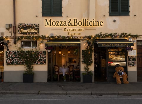 Mozza & bollicine Firenze — Italian restaurant in Oltrarno · Florence