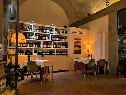 Osteria toscanella — Italian restaurant in Oltrarno · Florence