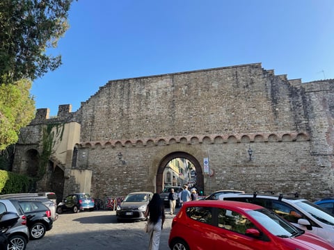 Porta San Miniato — Historical landmark in Oltrarno · Florence