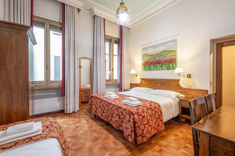 Hotel City — Hotel in San Lorenzo · Florence