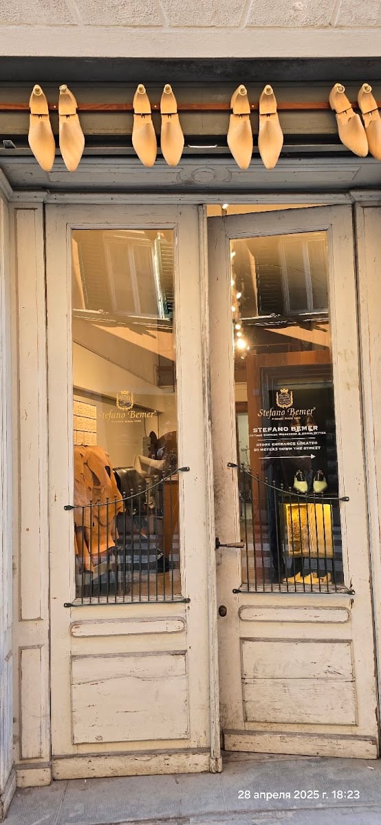 Stefano Bemer — Shoe store in Oltrarno, Florence