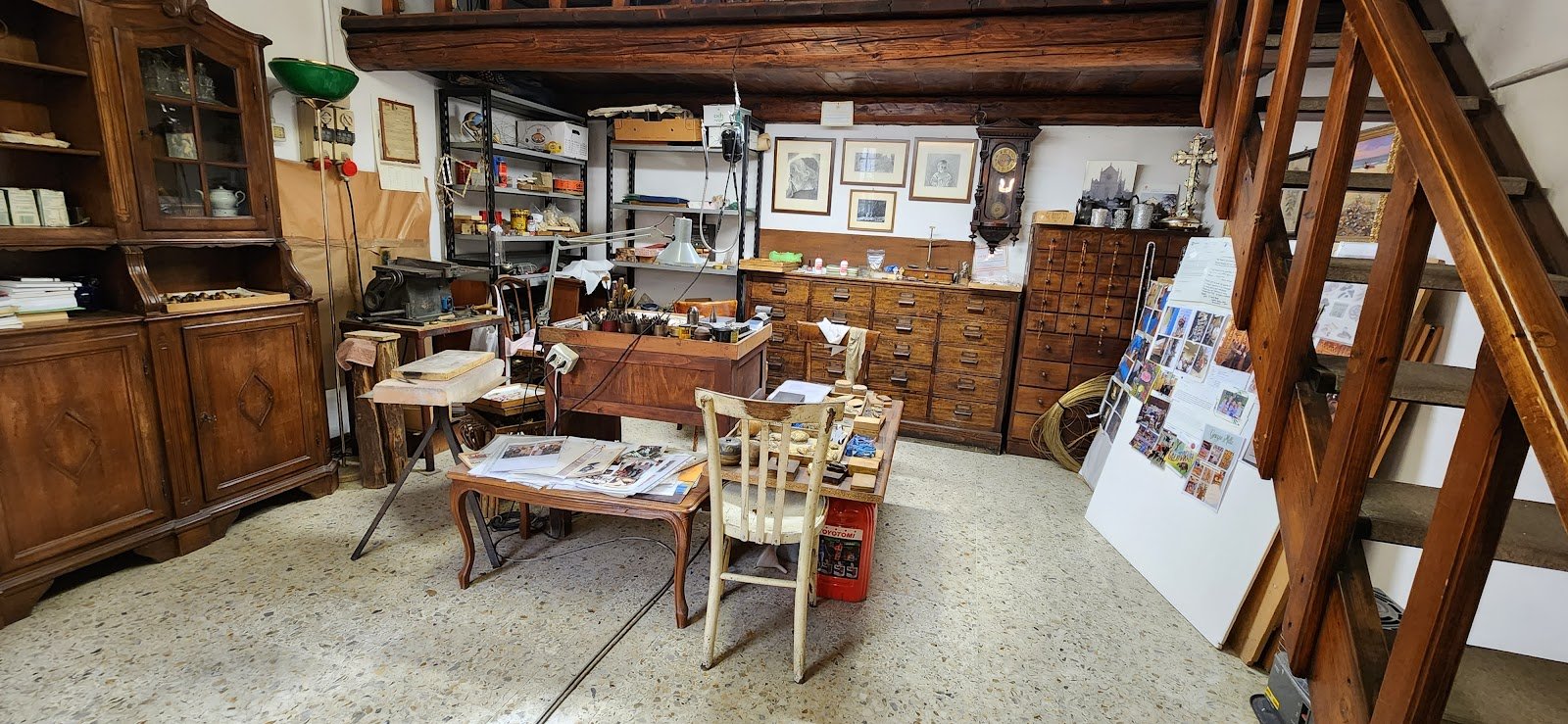 Giuliano Ricchi Jewelry — Jewelry store in Oltrarno, Florence