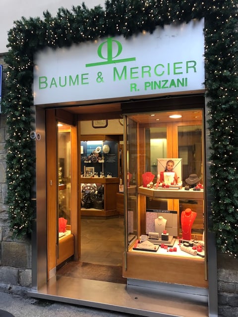 Pinzani Gioielleria — Jewelry store in Outer Florence · Florence