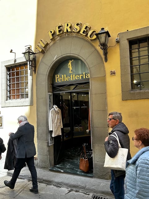Il Perseo Leather Firenze — Clothing store in Santa Croce · Florence