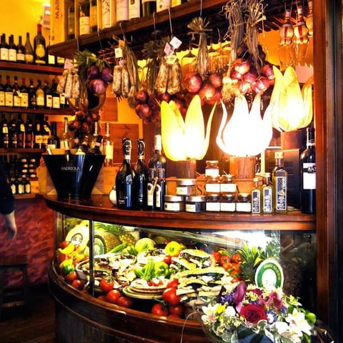 NOTE DI VINO Firenze — Wine bar in Santa Croce · Florence