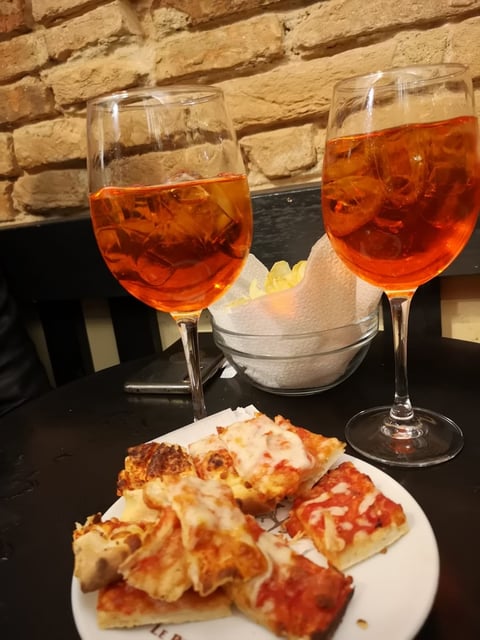 Drogheria Sali E Tabacchi — Bar in Outer Florence · Florence