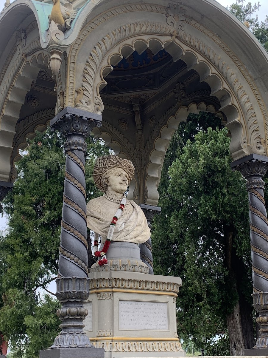 Monument to the Indian Prince — Monument in Outer Florence, Florence