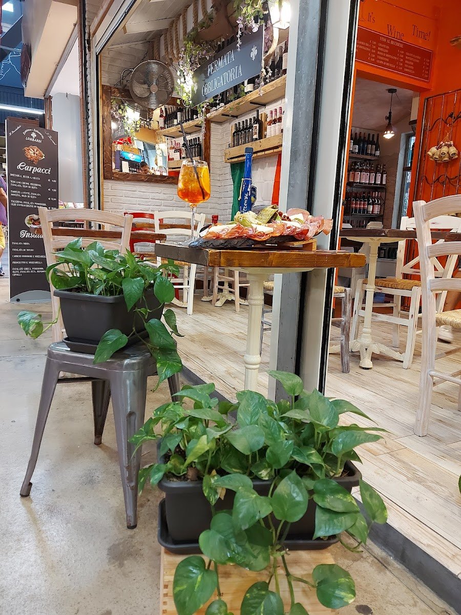 Pine&Apple — Restaurant in Centro Storico, Florence