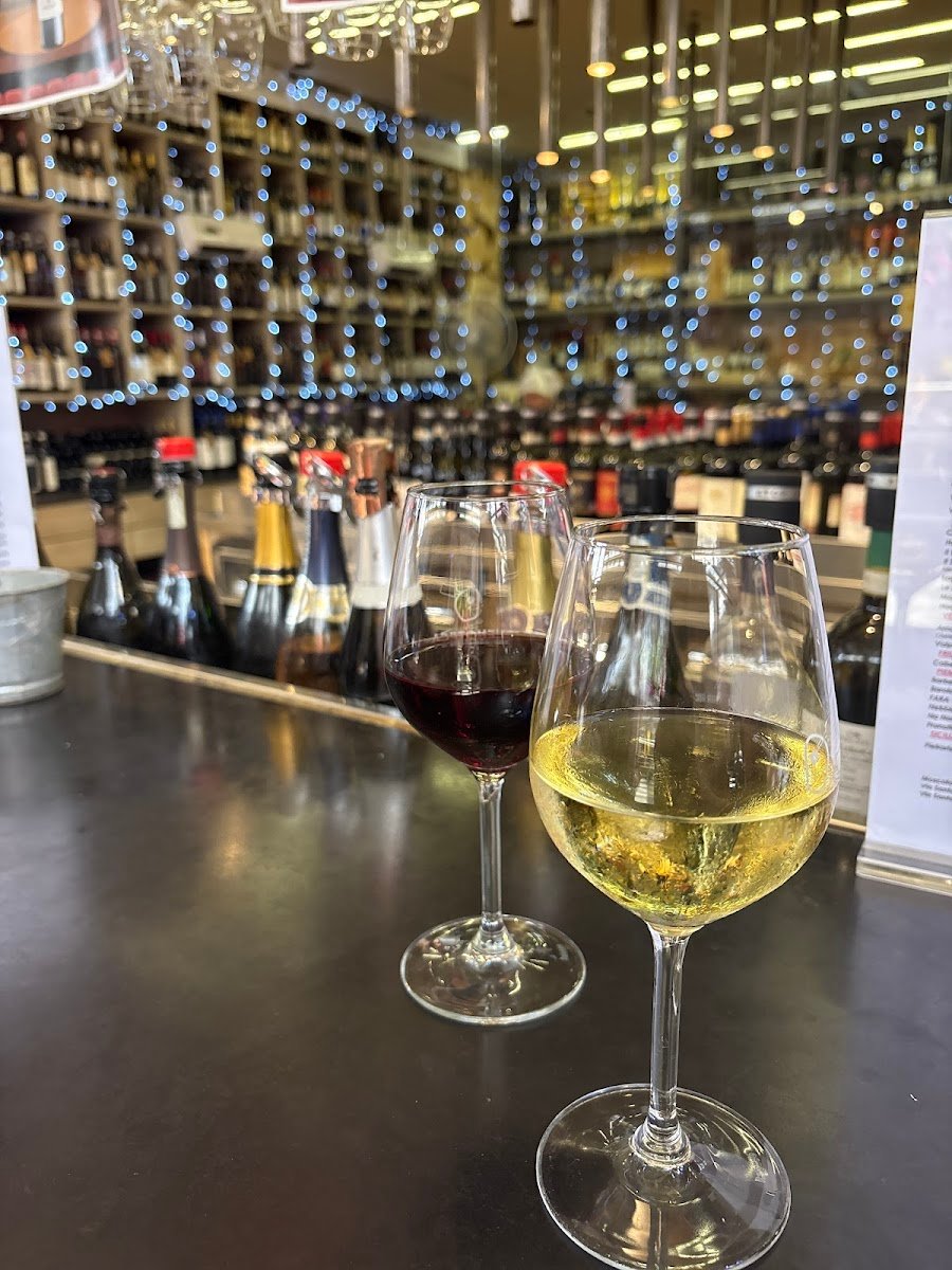 L'Enoteca Sandro Soltani Caffè Sant'Ambrogio — Wine bar in San Lorenzo, Florence