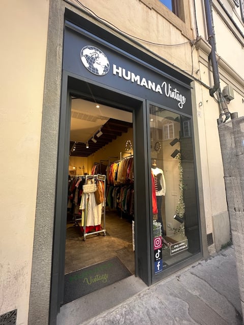 Humana Vintage Firenze — Clothing store in Santa Maria Novella · Florence
