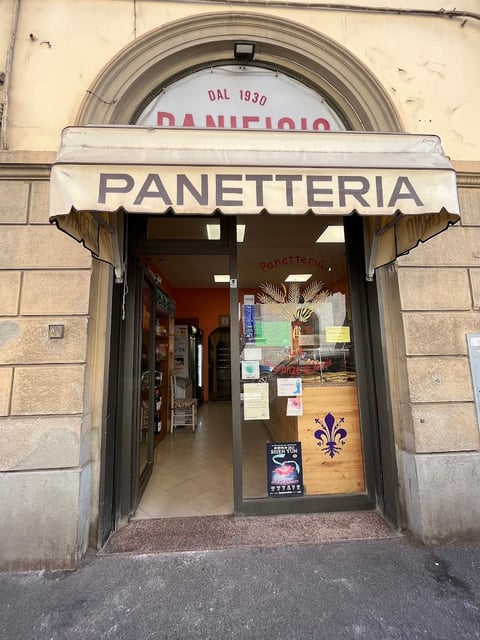 Panificio Le fragranze di Nicole — Bakery in Outer Florence · Florence