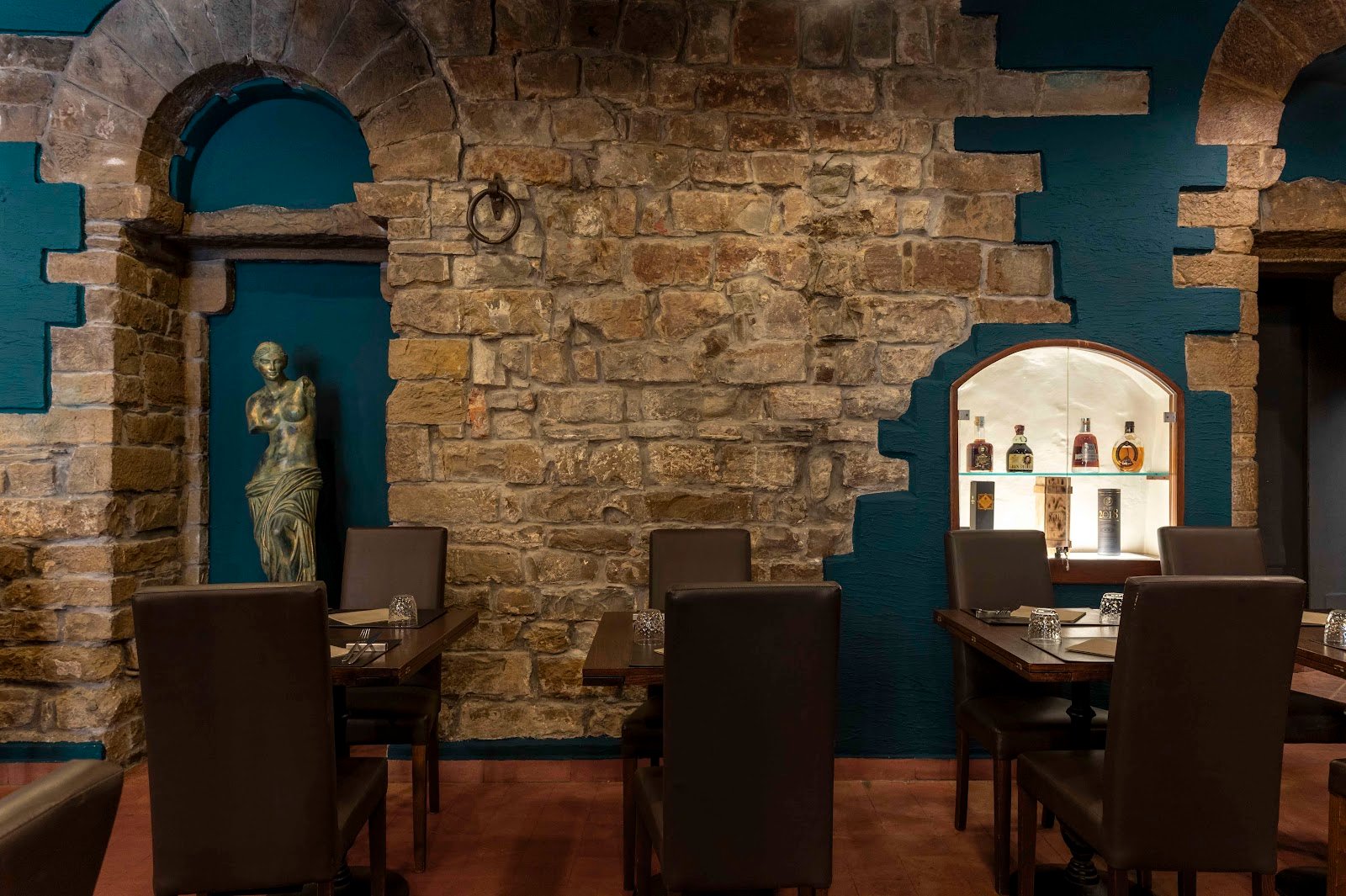 Insolita — Restaurant in Oltrarno, Florence