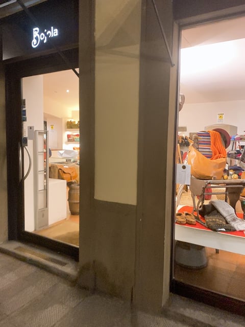 Bojola Firenze — Store in Centro Storico · Florence