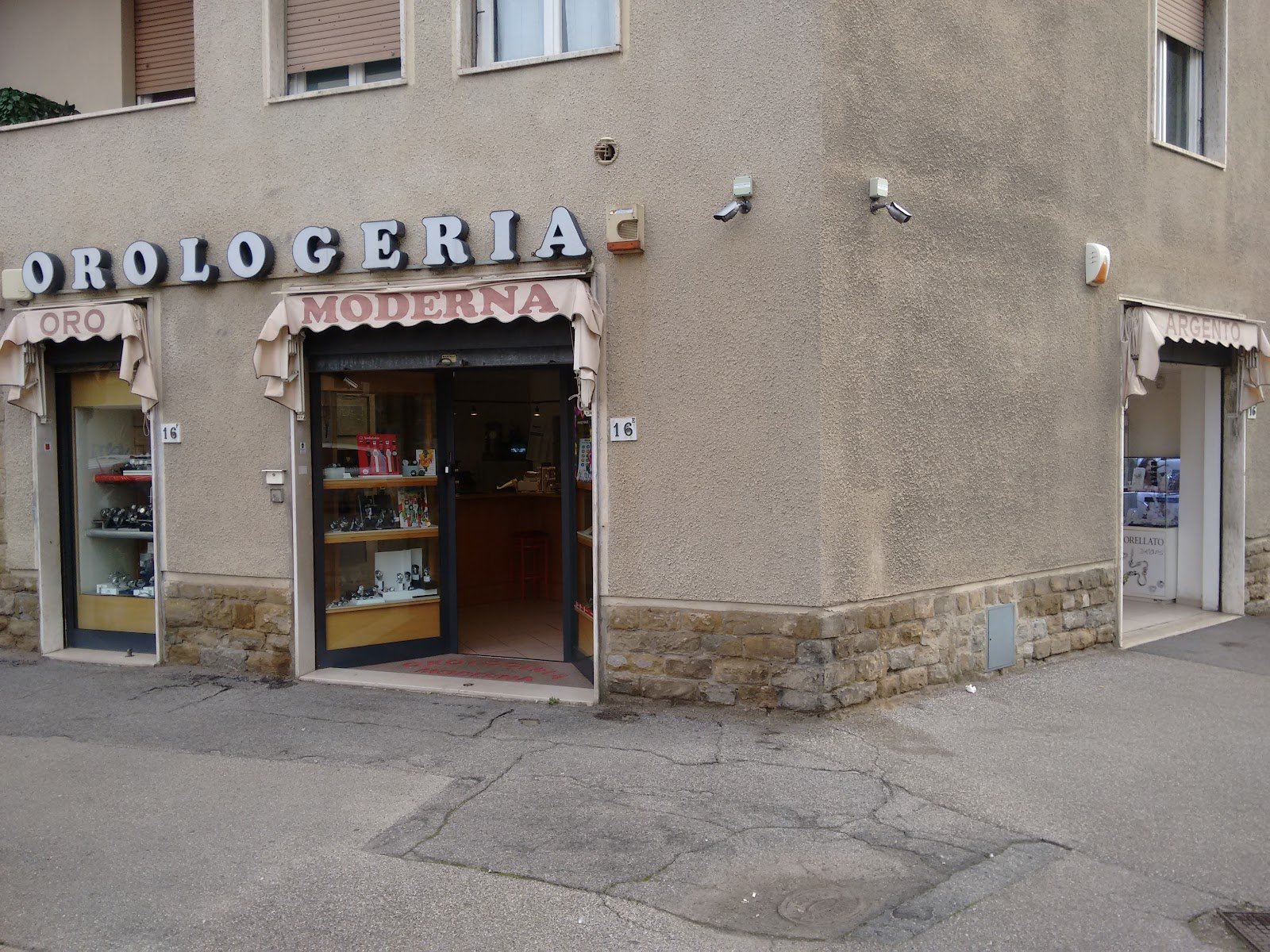 Orologeria Moderna Firenze — Store in Outer Florence, Florence
