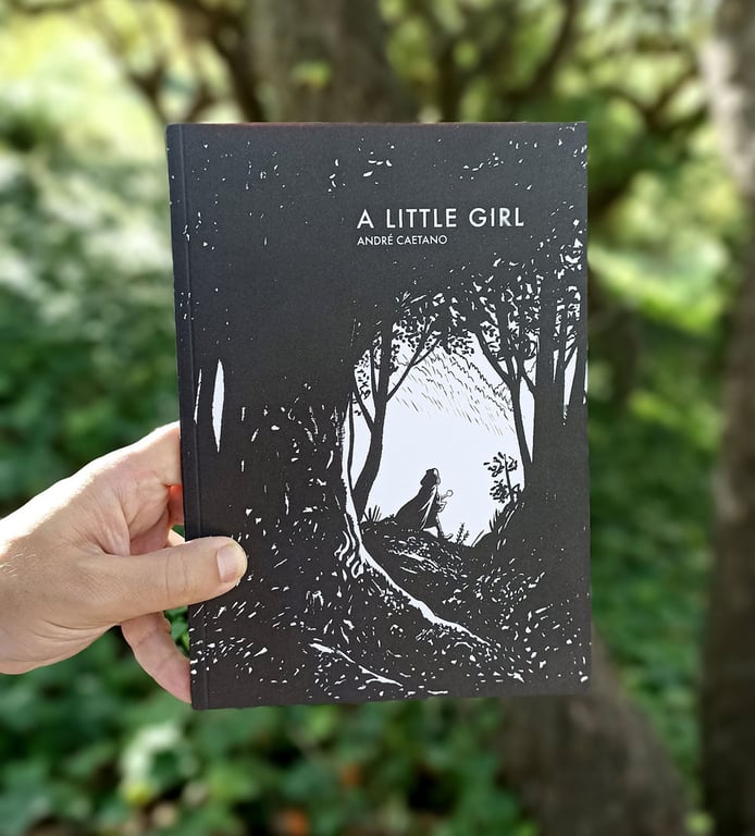 André Caetano andrecaetano_ALittkleGirl_printedbook