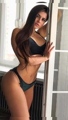 İstanbul Vip Escort Lana giving party services - Beşiktaş