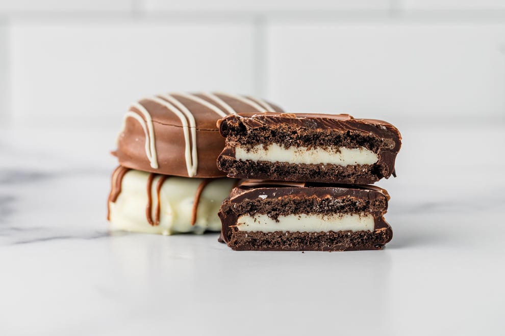 Double Stuffed Oreos - Half.jpg