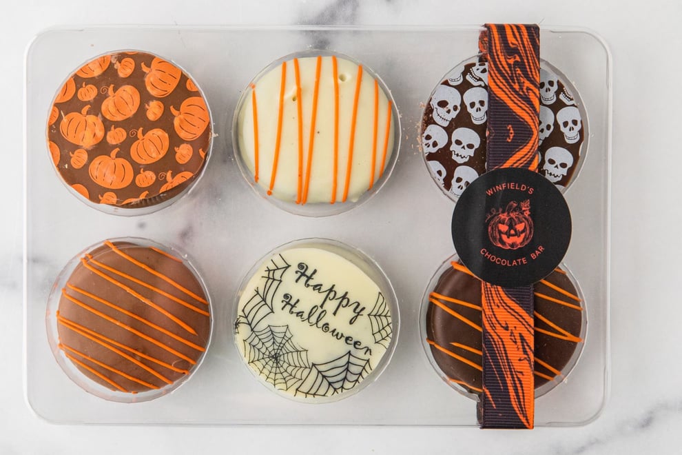 16pc oreo - Halloween.jpg