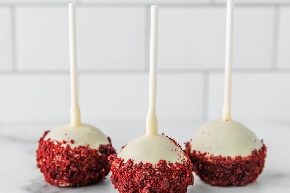 Red Velvet Cake Pop square.jpg