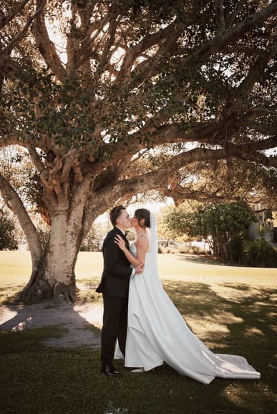 Ashleigh & James — image 326