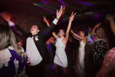 Ashleigh & James — image 713