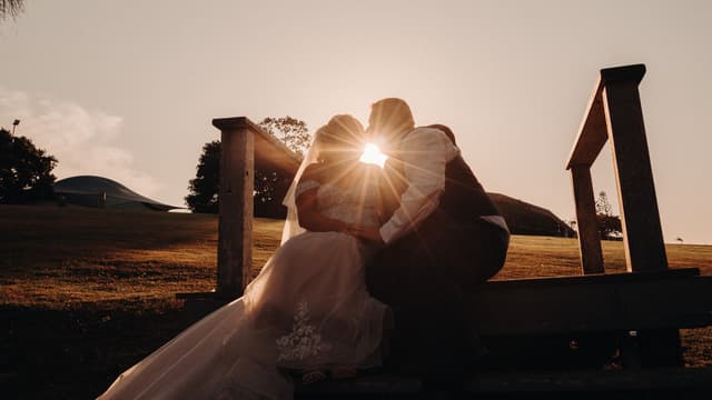 Chantelle & Peter at Sandstone Point Hotel