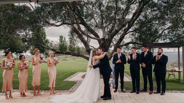 Autumn Wedding Palettes for Queensland Light