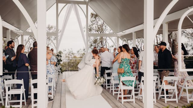 Wedding Postponed? Free Date Change