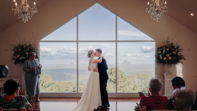 Popular wedding seasons 2026, how couples choose