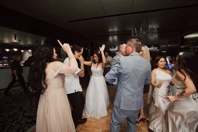 Jheng & Dane — image 923