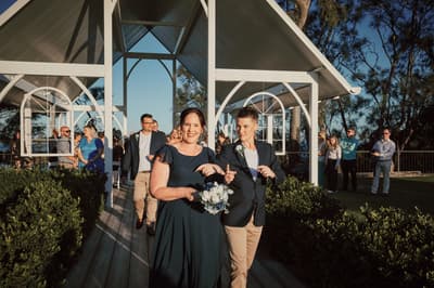 Mandy & Selina — image 252